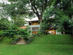 Baheda House